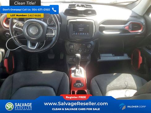 Used 2019 Jeep Renegade Trailhawk w/ Cold Weather Group II AWD/4WD image 11