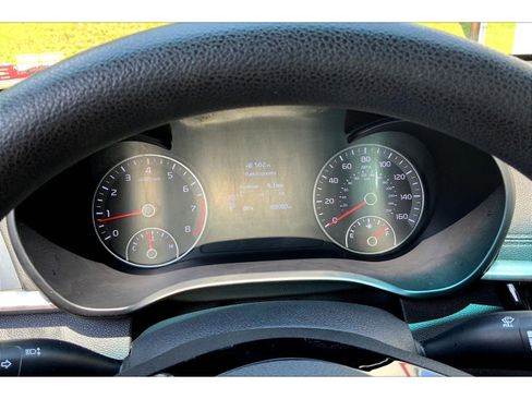 Used 2020 Kia Optima LX image 19