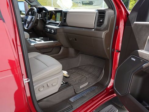 Certified 2024 GMC Sierra 3500 SLT w/ SLT Premium Package AWD/4WD image 30