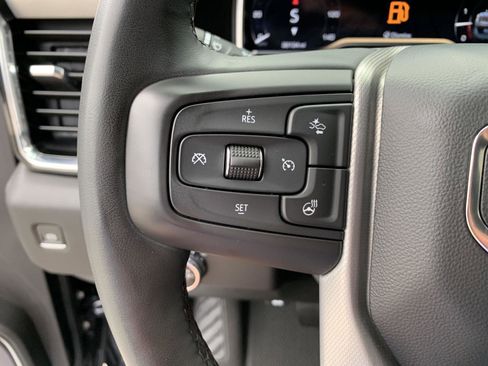 Used 2024 GMC Sierra 2500 Denali image 26