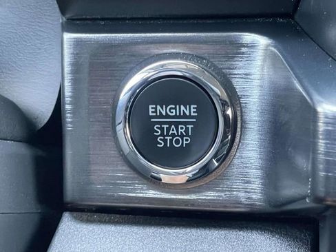 Certified 2024 Ford F350 Lariat w/ Lariat Ultimate Package AWD/4WD image 33