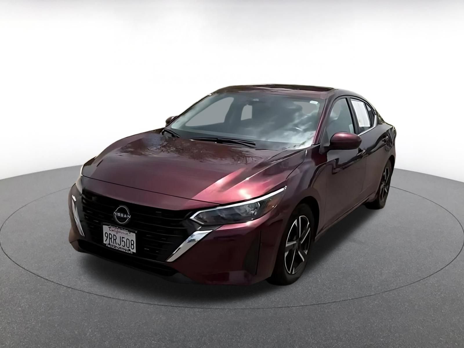 Used 2025 Nissan Sentra SV FWD image 4