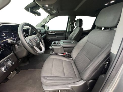 Certified 2025 GMC Sierra 1500 Elevation RWD image 10