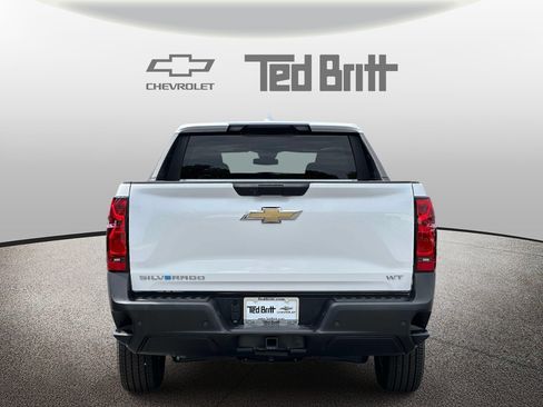 Used 2025 Chevrolet Silverado EV W/T AWD/4WD image 5