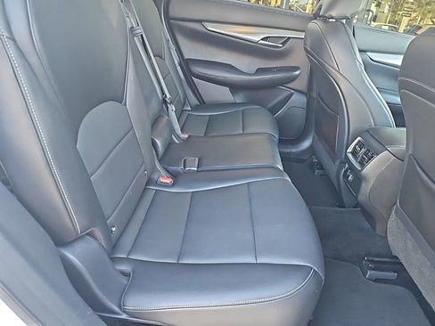 Used 2021 INFINITI QX50 Luxe w/ Appearance Package image 7