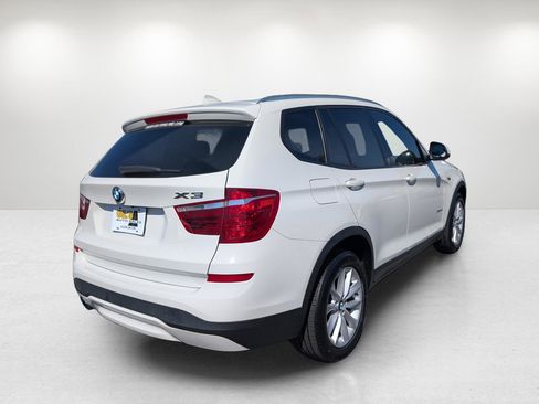 Used 2017 BMW X3 xDrive28i image 5
