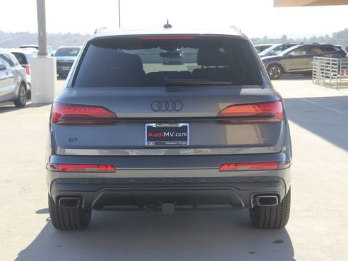 New 2026 Audi Q7 3.0T Premium image 5