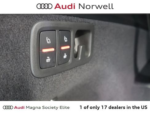 Used 2024 Audi Q7 2.0T Premium w/ Convenience Package AWD/4WD image 16