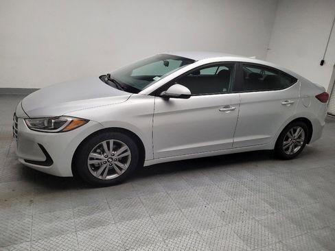 Used 2018 Hyundai Elantra SEL FWD image 2