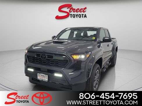 Certified 2025 Toyota Tacoma TRD Sport image 1
