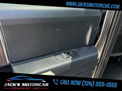 Used 2016 Ford F150 Lariat w/ Equipment Group 502A Luxury AWD/4WD image 28