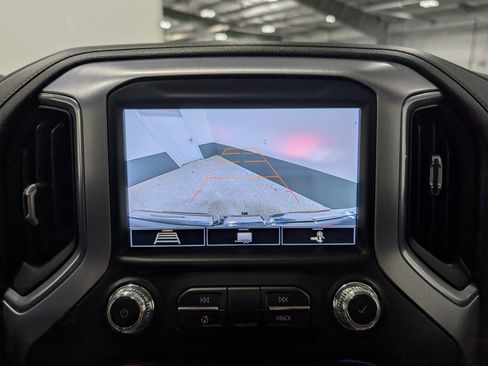 Used 2020 GMC Sierra 1500 SLT w/ SLT Convenience Package AWD/4WD image 29