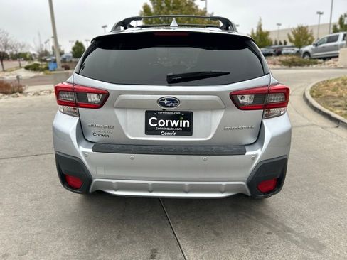 Used 2020 Subaru Crosstrek 2.0i Limited w/ Moonroof Package w/Navigation AWD/4WD image 8