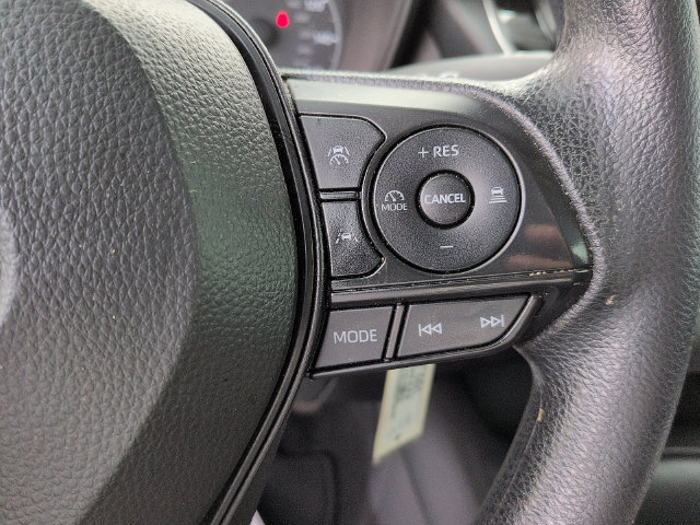 Certified 2025 Toyota Corolla LE FWD image 18