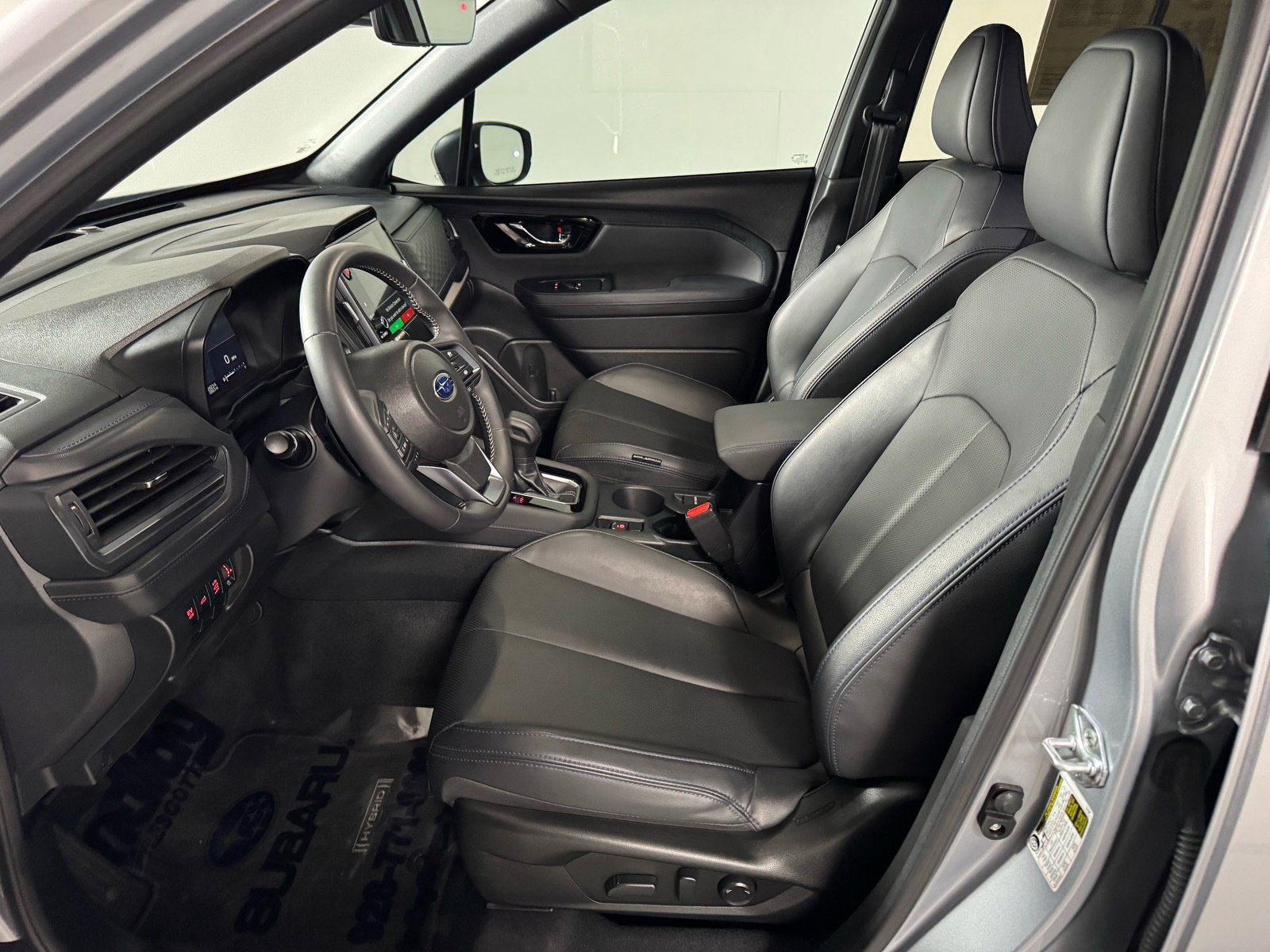 Certified 2025 Subaru Forester Limited w/ Popular Package AWD/4WD image 16