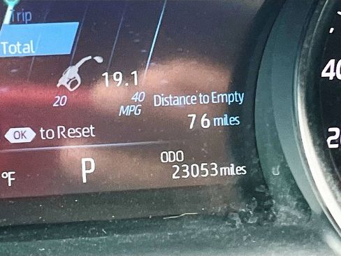 Used 2024 Toyota Camry XSE w/ Navigation Package image 12