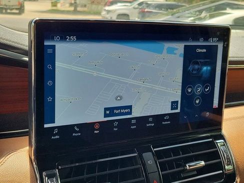 Used 2022 Lincoln Navigator Reserve RWD image 28