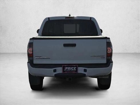 Used 2014 Toyota Tacoma PreRunner image 6