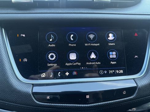 Used 2021 Cadillac XT6 Luxury AWD/4WD image 11