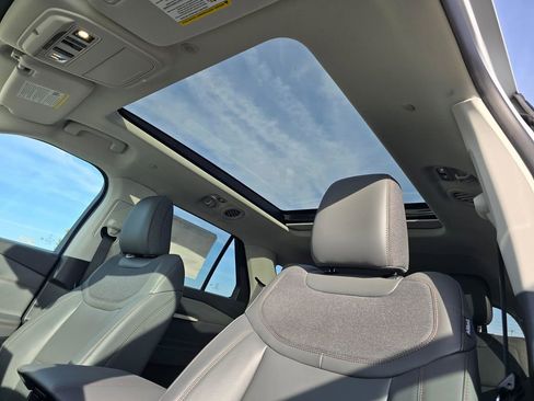 New 2026 Ford Explorer Active w/ Active Comfort Package AWD/4WD image 27