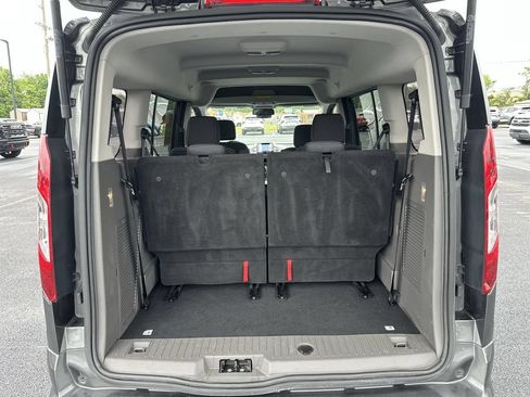 Used 2023 Ford Transit Connect XLT FWD image 29