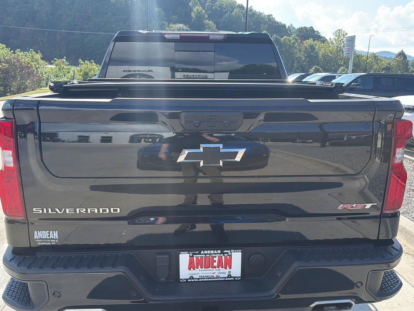 Used 2024 Chevrolet Silverado 1500 RST w/ RST All Star Premium Package AWD/4WD image 4