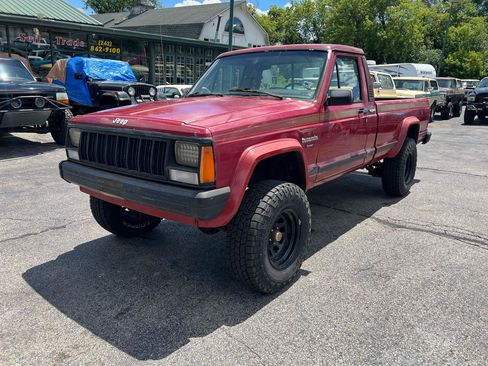Used 1988 Jeep Comanche Pioneer AWD/4WD image 2