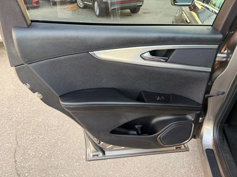 Used 2019 Lincoln Nautilus FWD image 35