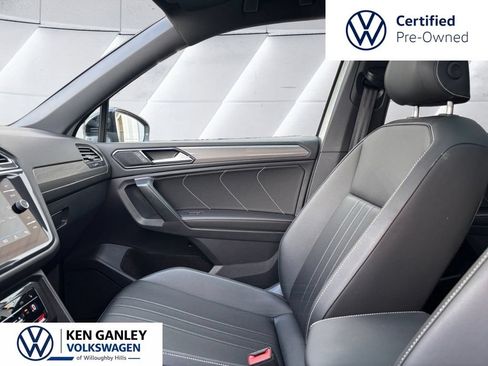 Used 2024 Volkswagen Tiguan SE R-Line AWD/4WD image 19