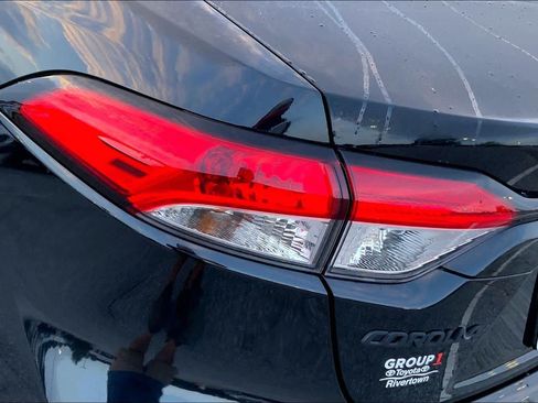 Used 2024 Toyota Corolla LE FWD image 25