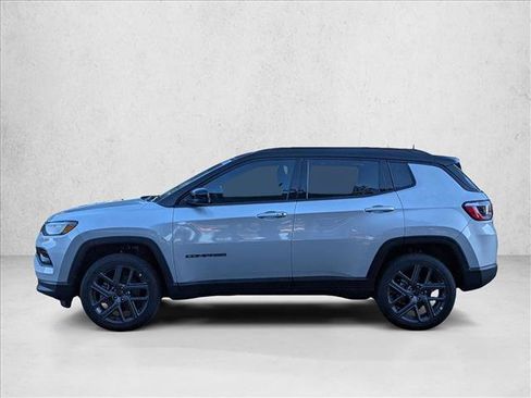 New 2026 Jeep Compass Limited image 9