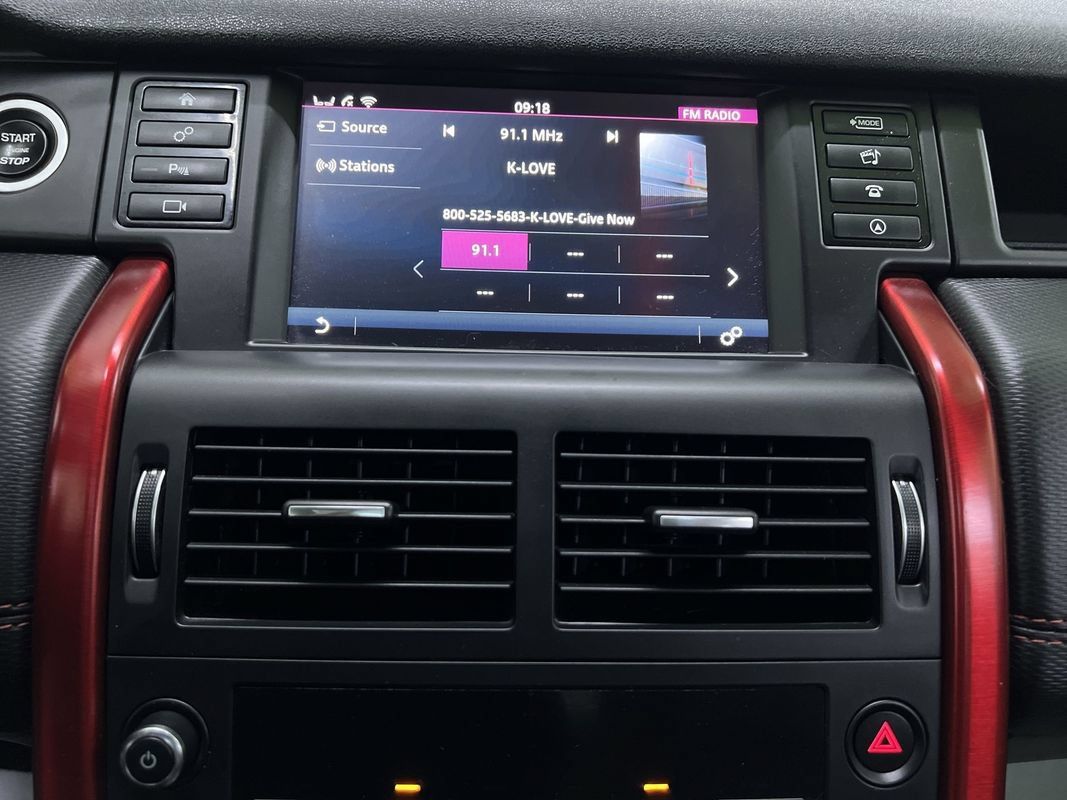 Used 2018 Land Rover Discovery Sport HSE Luxury AWD/4WD image 21