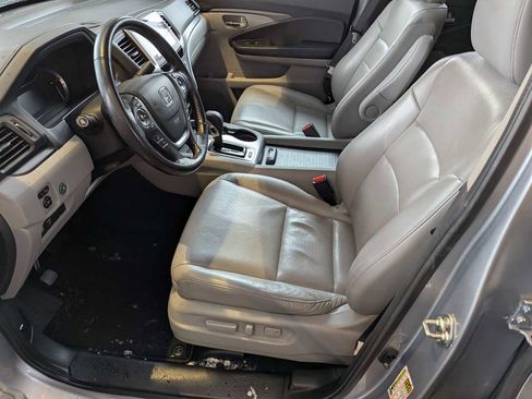 Used 2017 Honda Ridgeline RTL-T image 15