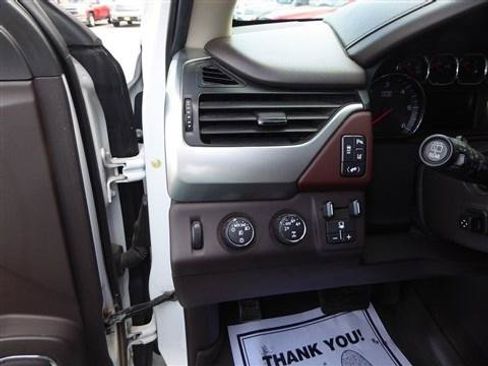Used 2015 Chevrolet Suburban LTZ AWD/4WD image 16
