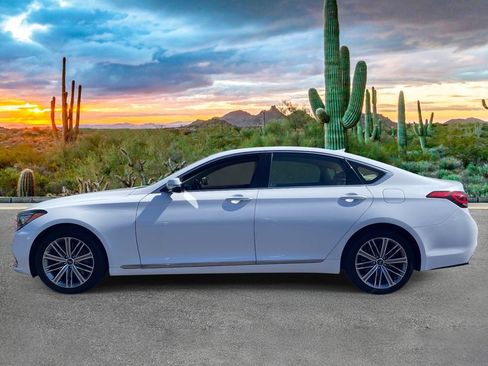 Used 2018 Genesis G80 3.8 RWD image 6