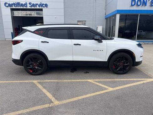 Used 2024 Chevrolet Blazer LT w/ Redline Edition image 4