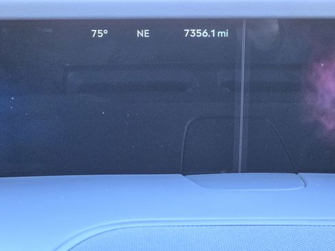 Used 2024 Lincoln Nautilus Premier image 19