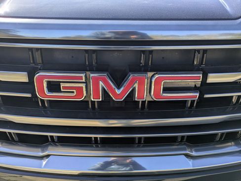 Used 2023 GMC Yukon AT4 image 33