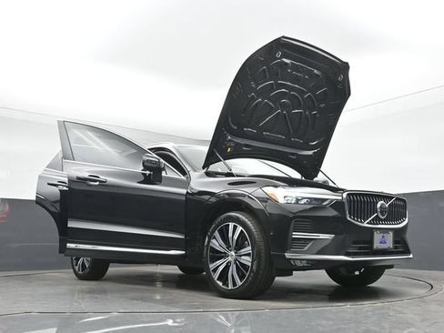 Used 2023 Volvo XC60 B6 Ultimate w/ Climate Package AWD/4WD image 55