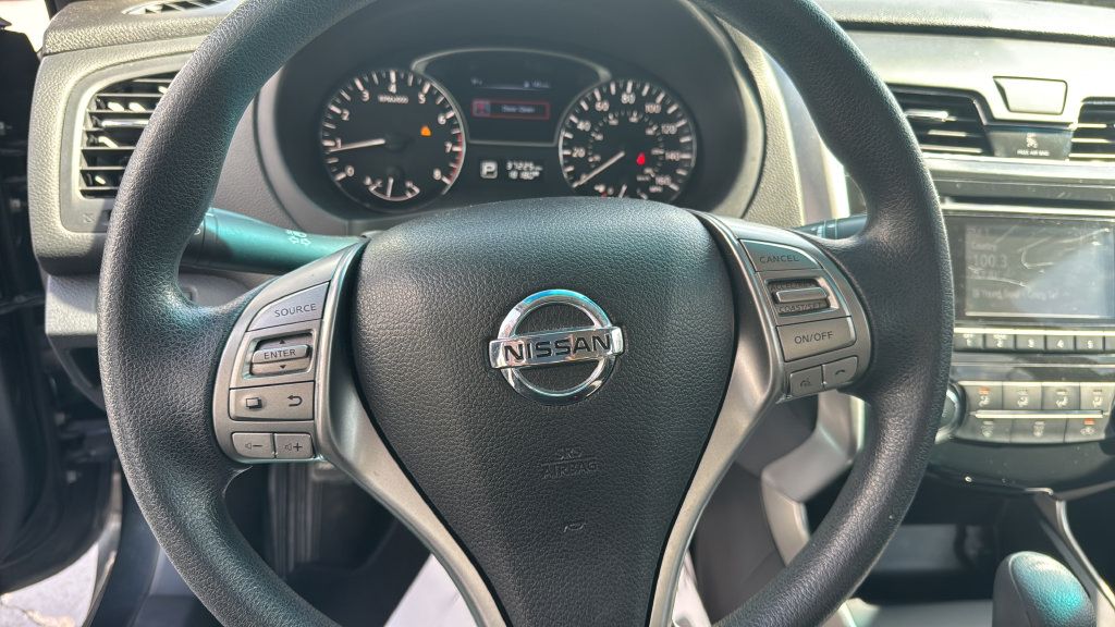 Used 2015 Nissan Altima 2.5 S w/ Power Driver Seat Package FWD image 13