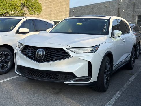 Certified 2026 Acura MDX FWD w/ Technology Package image 3