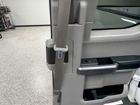 Used 2016 Ford F150 XLT w/ Equipment Group 301A Mid image 28