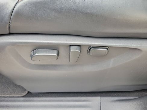 Used 2023 Nissan Armada Platinum w/ Captain's Chairs Package AWD/4WD image 17