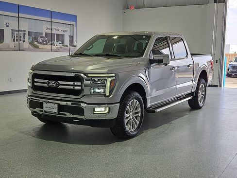 Used 2024 Ford F150 Lariat w/ FX4 Off-Road Package AWD/4WD image 4