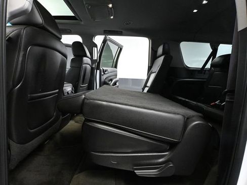 Used 2015 GMC Yukon XL SLT image 42