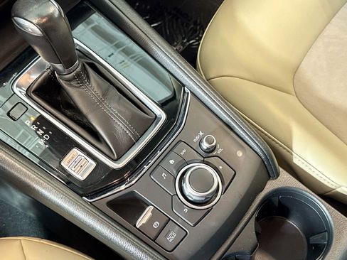 Used 2018 MAZDA CX-5 Touring w/ Preferred Equipment Package image 16