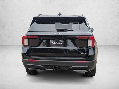 New 2026 Ford Explorer ST-Line AWD/4WD image 8