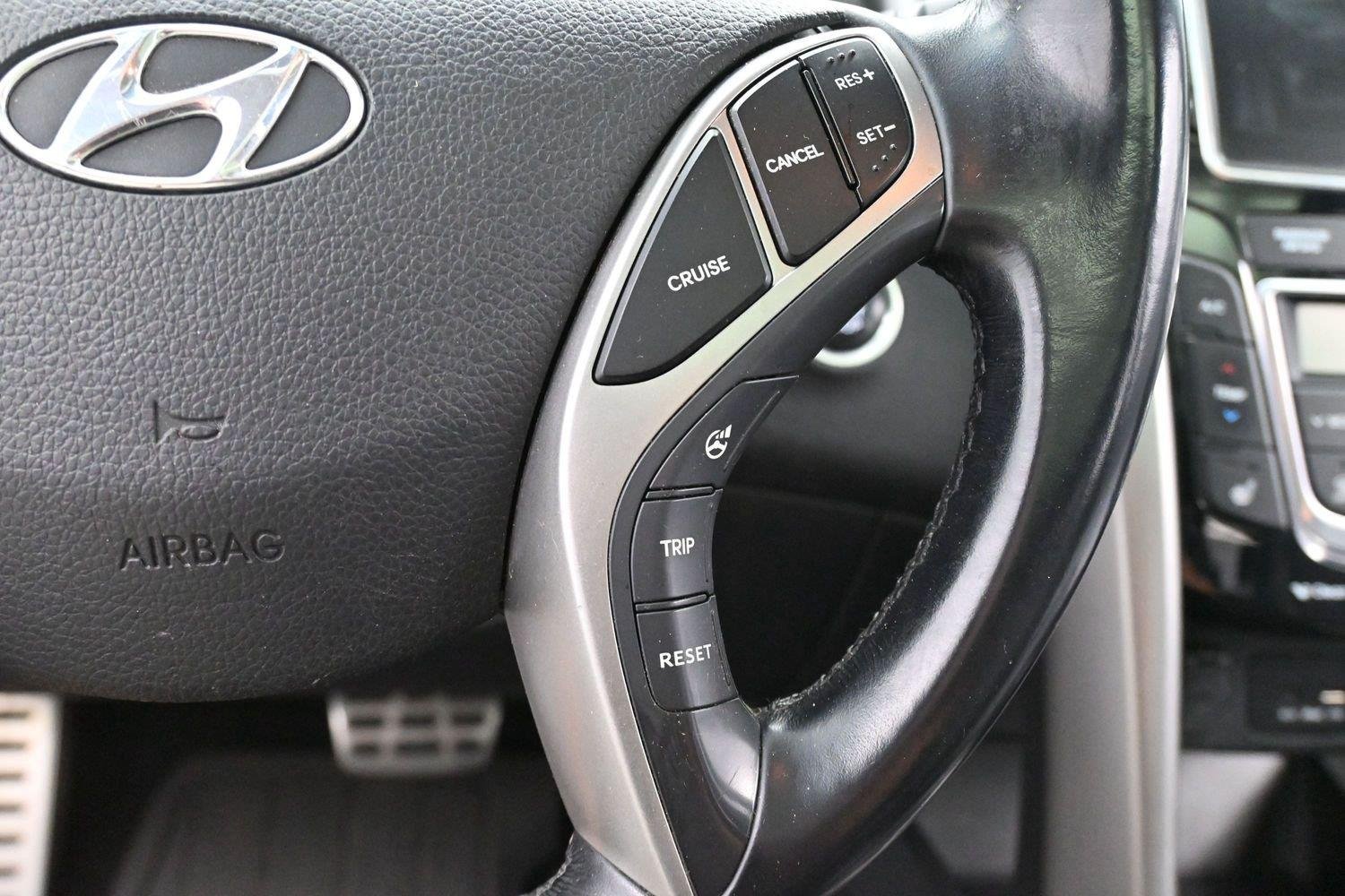 Used 2013 Hyundai Elantra GT w/ Style Pkg FWD image 17