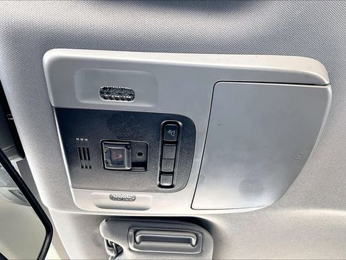 Used 2024 Toyota Camry XSE FWD image 32