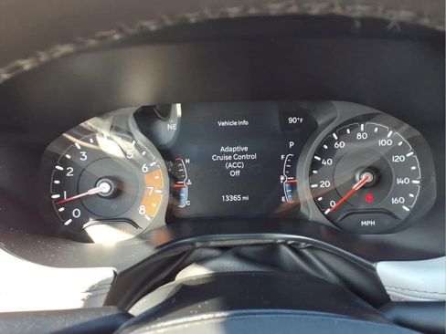 Used 2025 Jeep Compass Limited AWD/4WD image 19